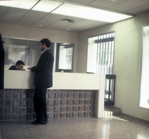 Interior de Caja de Ahorros San Fernando de Sevilla